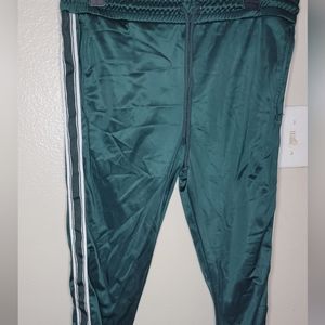 Forever 21 Large Green Side Stripped Sweat Pants
